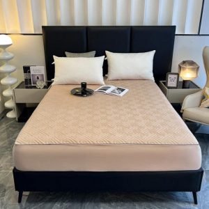 100% Waterproof Thicken Mattress Protector Cover Non-slip Fitted Cover