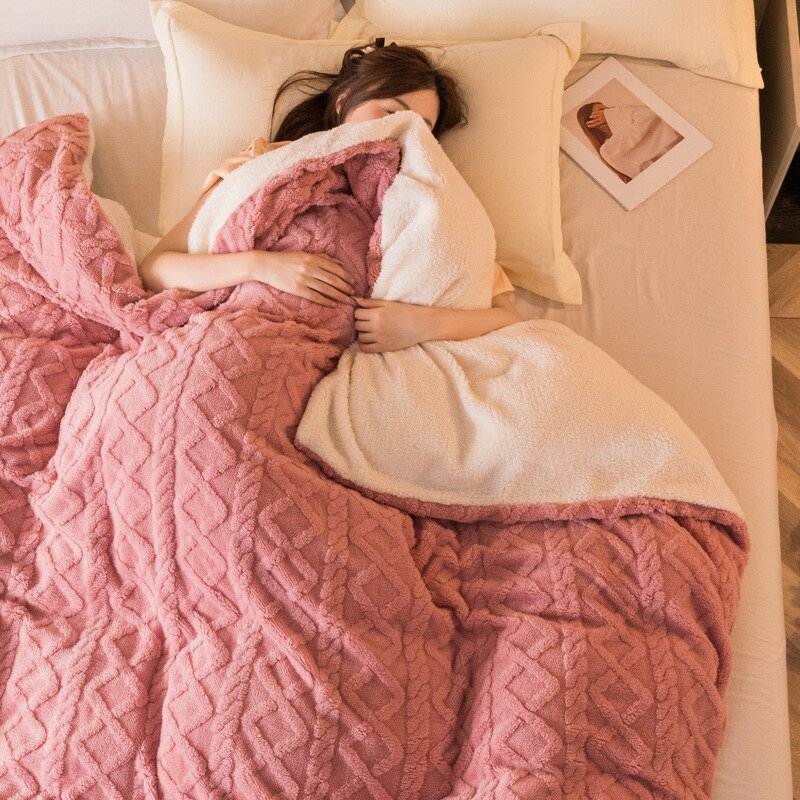 Coral-Velvet-Taffel-Cashmere-Lamb-Wool-Blanket-Nap-Office-Multifunctional-Autumn-and-Winter-Thickened-Plush-Quilt-1