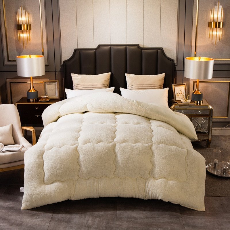 Thickened-Warm-Winter-Blanket-Comfortable-Cashmere-Down-Blanket-Single-or-Double-Large-Lamb-Thick-Blanket-Extra-3